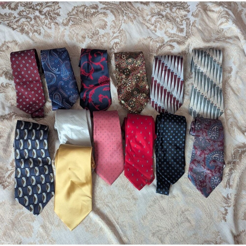 Lot of 13 Mens Neckties Multicolor Mix Silk Ties, Mix Brands Arrow, Sir Winston
